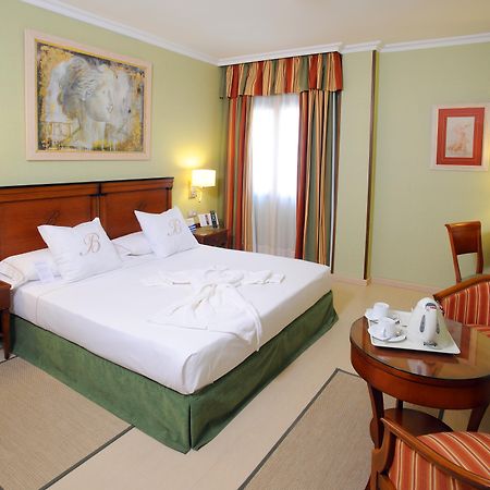 Hotel Becquer Севиля Екстериор снимка