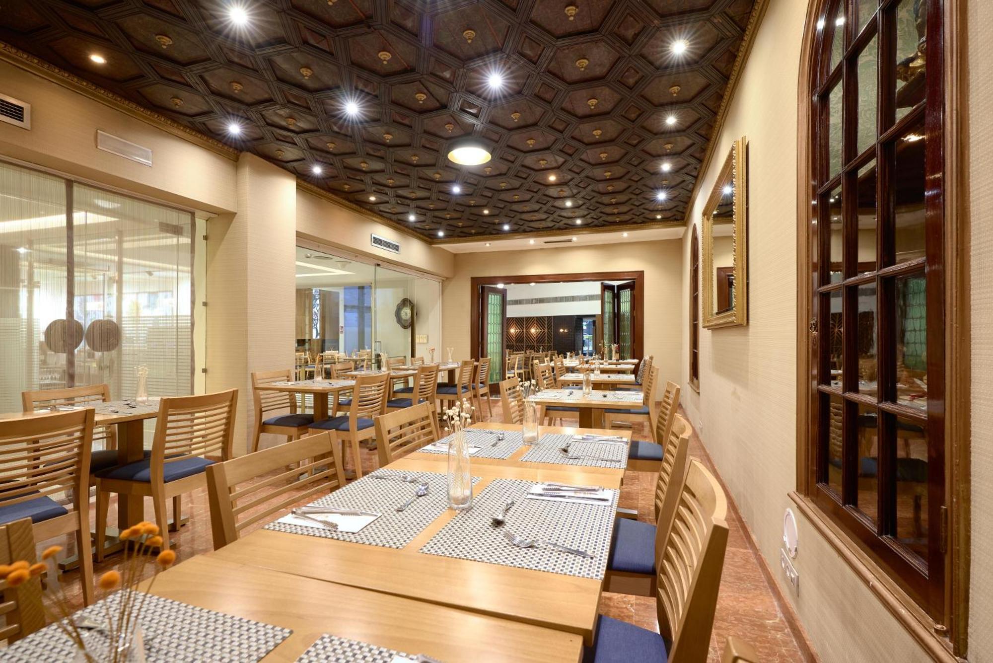 Hotel Becquer Севиля Екстериор снимка