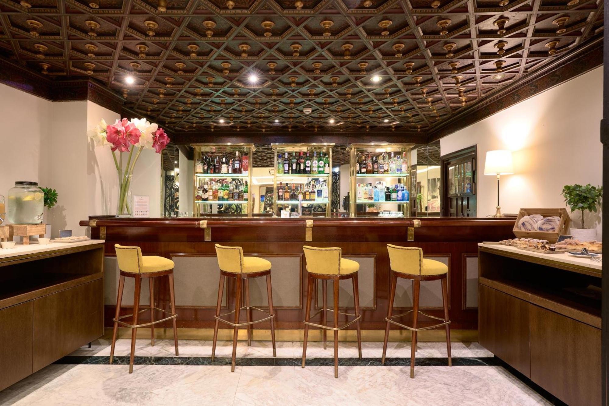 Hotel Becquer Севиля Екстериор снимка