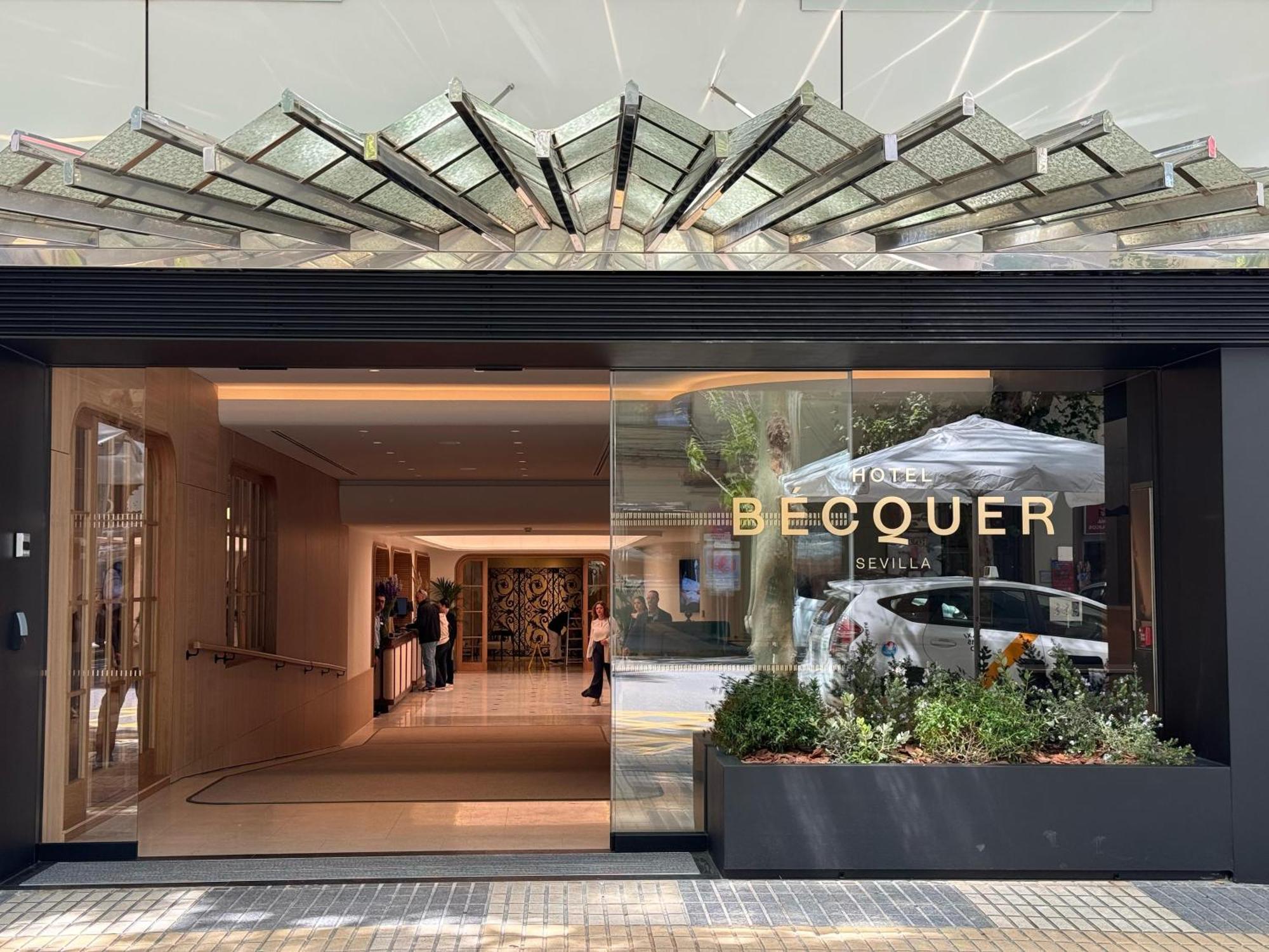 Hotel Becquer Севиля Екстериор снимка