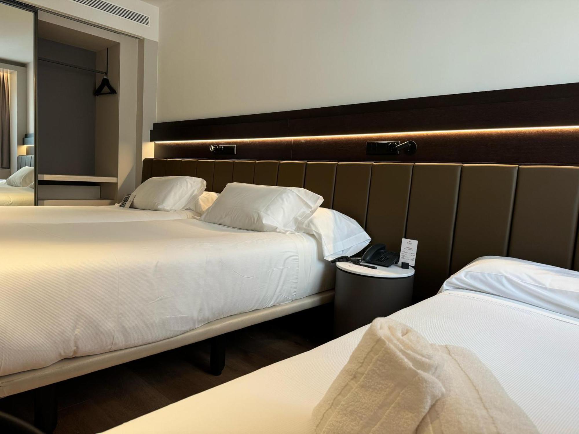 Hotel Becquer Севиля Екстериор снимка