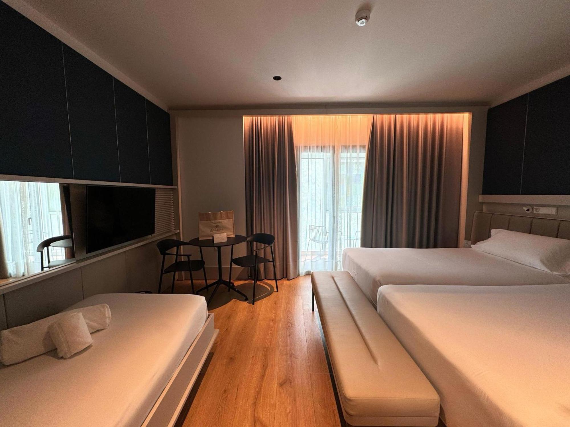 Hotel Becquer Севиля Екстериор снимка